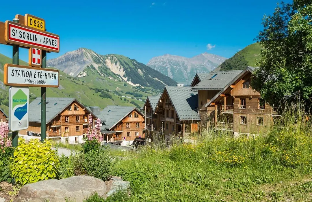 Résidence Prestige Odalys L'Orée des Pistes-1