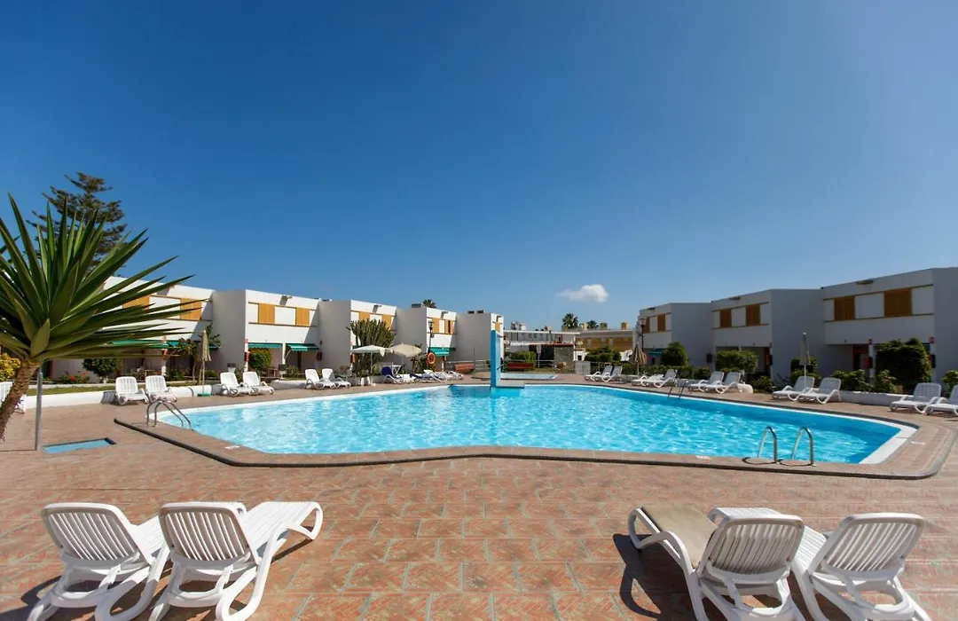 Las Brisas-1