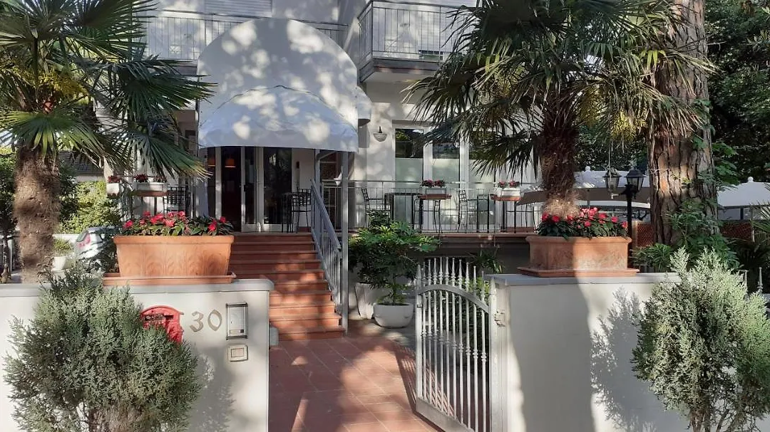 Hotel Garnì Anna-1