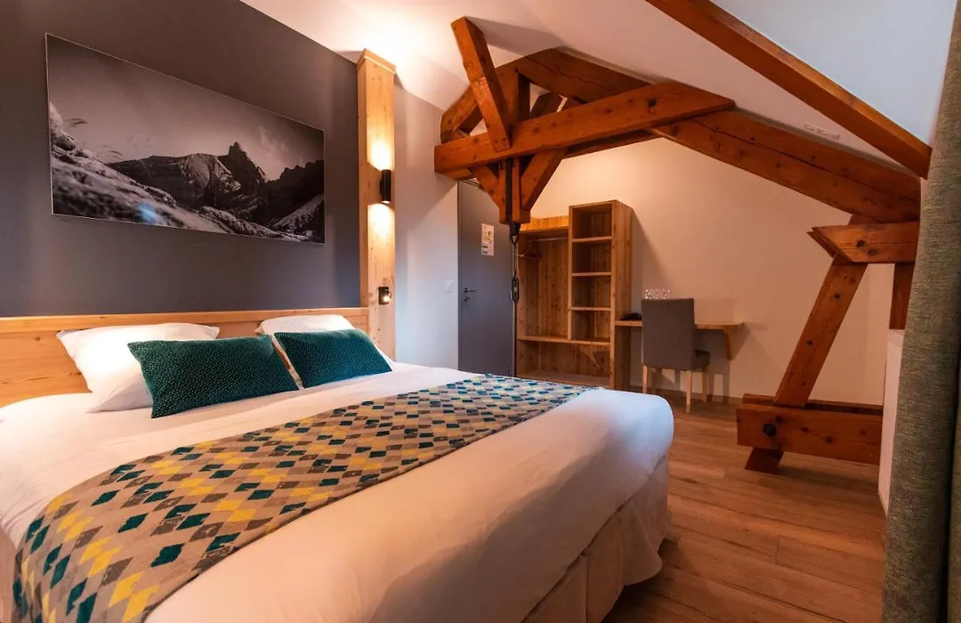 Auberge De La Croix Perrin-1
