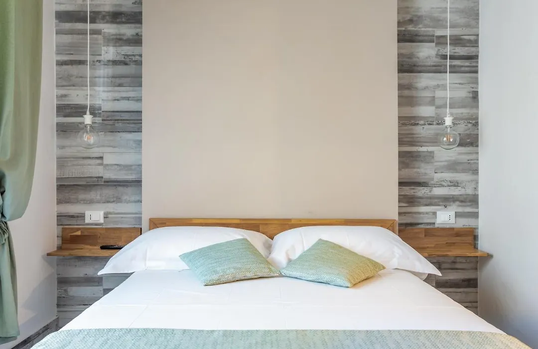 Vittoria Rooms-1