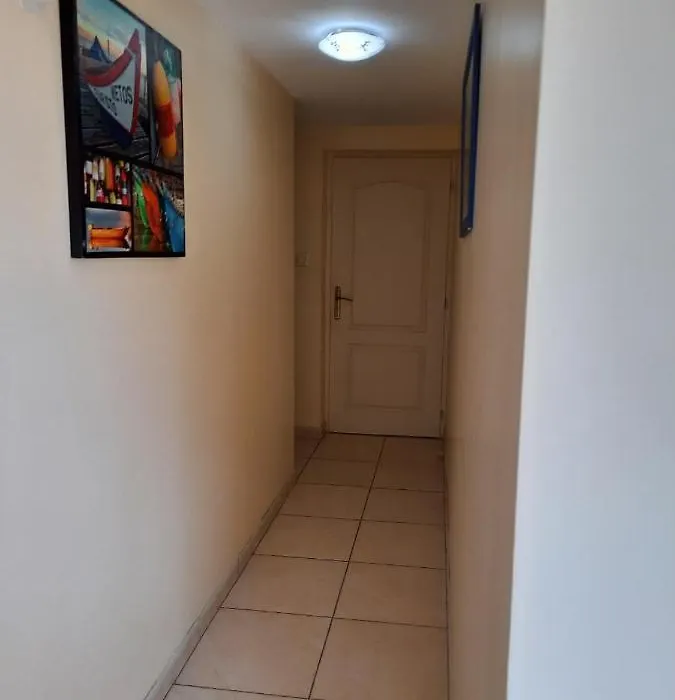 Chambre Leucate Village-1