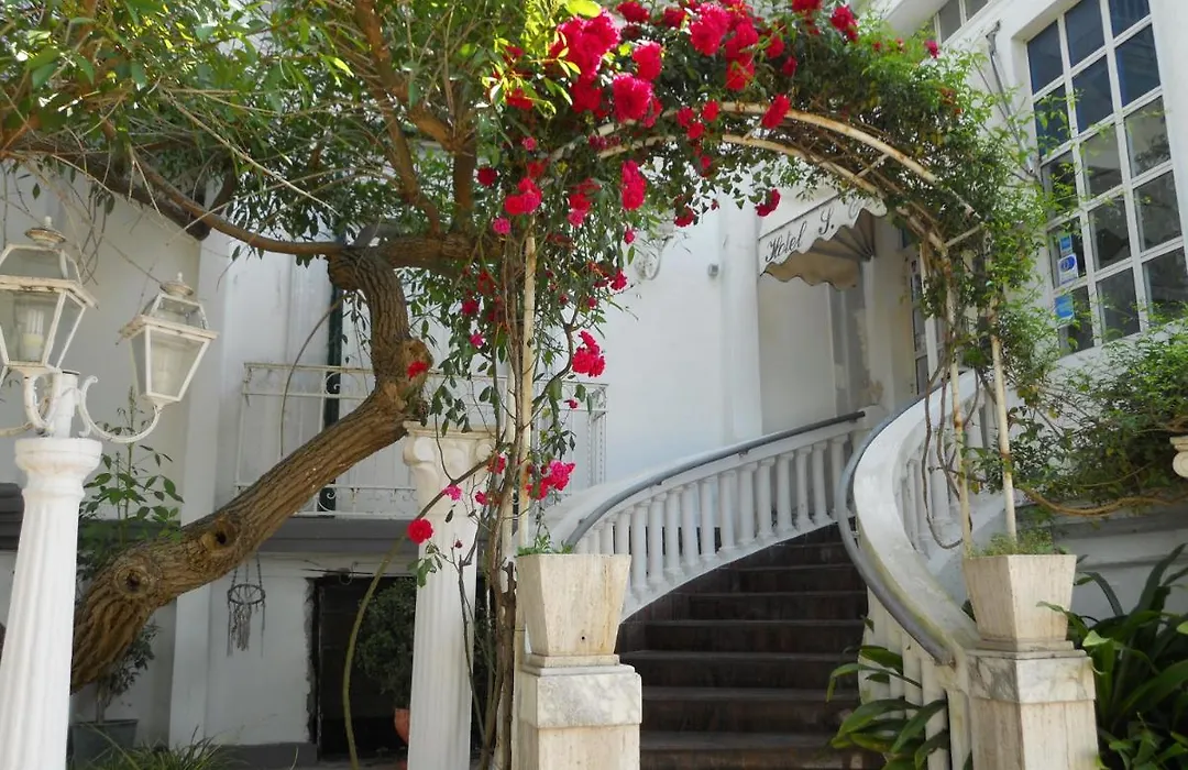 Albergo Santa Teresa-1