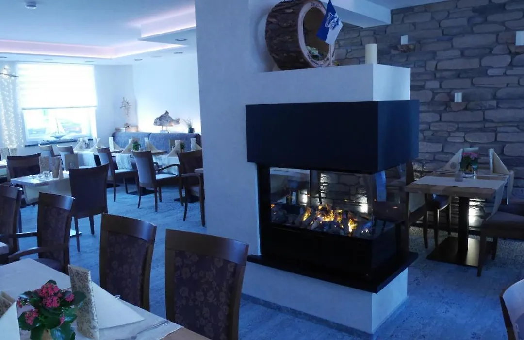 Restaurant Hotel Goldener Adler-1
