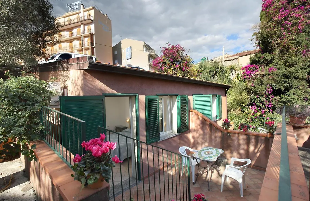 Hotel Villino Gallodoro-1