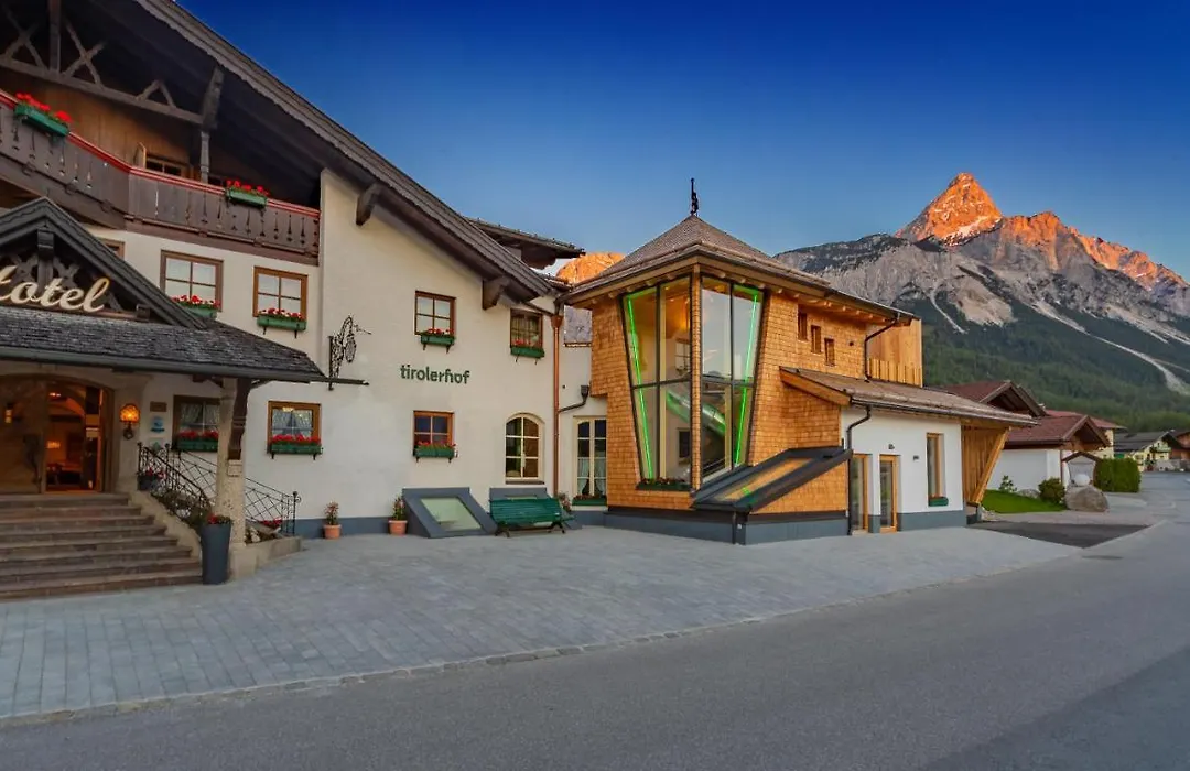 Hotel Tirolerhof - Familotel Zugspitze-1