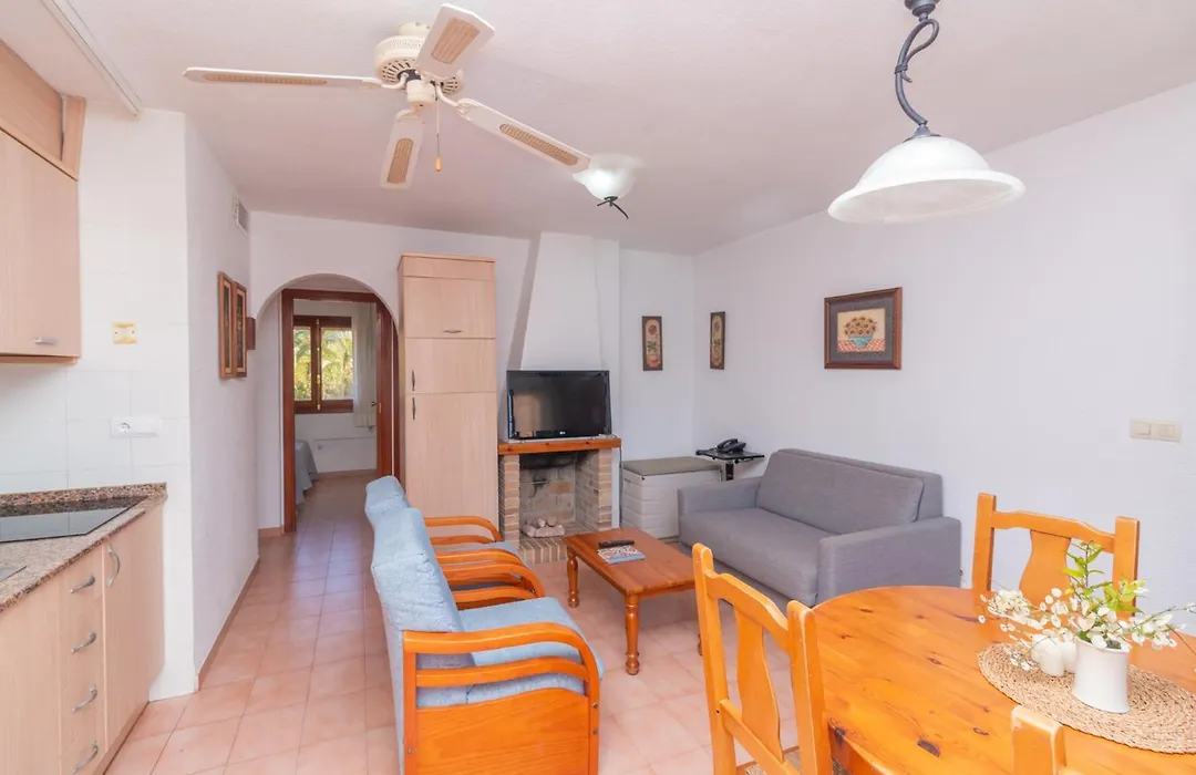 Aparto Residence Galetamar-1