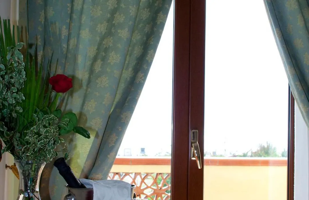 Hotel Felix-1