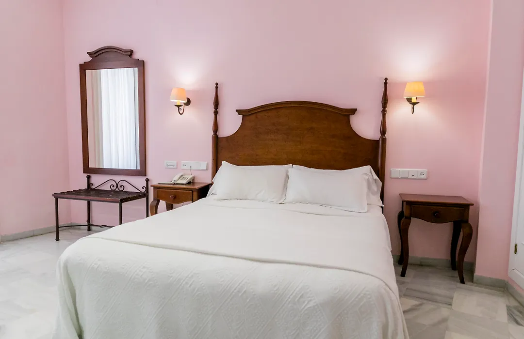 Hotel Boutique Las Cortes De Cadiz-1