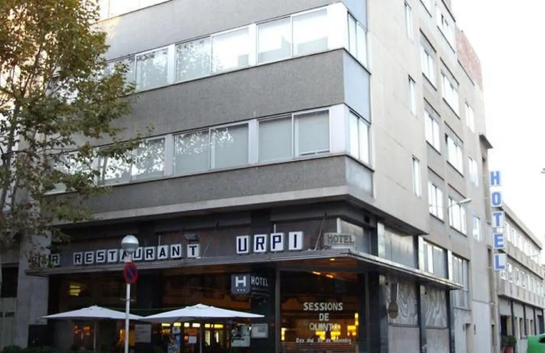 Hotel Urpí-1