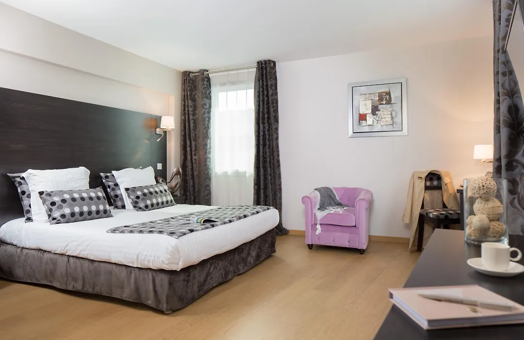 Seven Urban Suites Nantes Centre-1