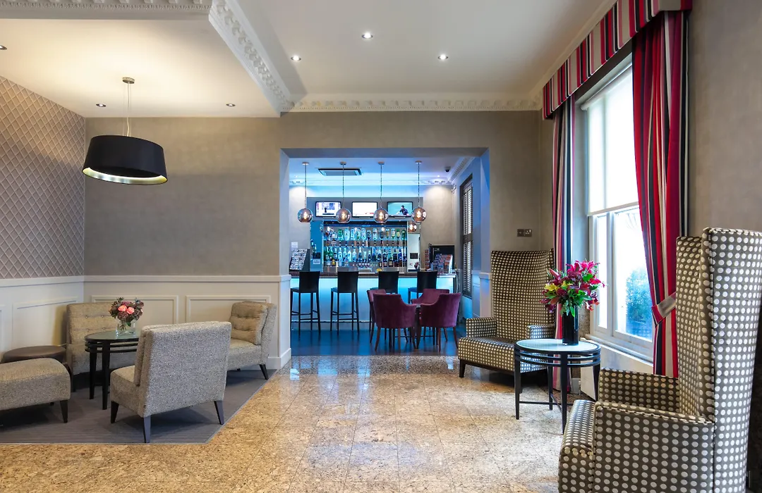 Sidney Hotel London-Victoria-1