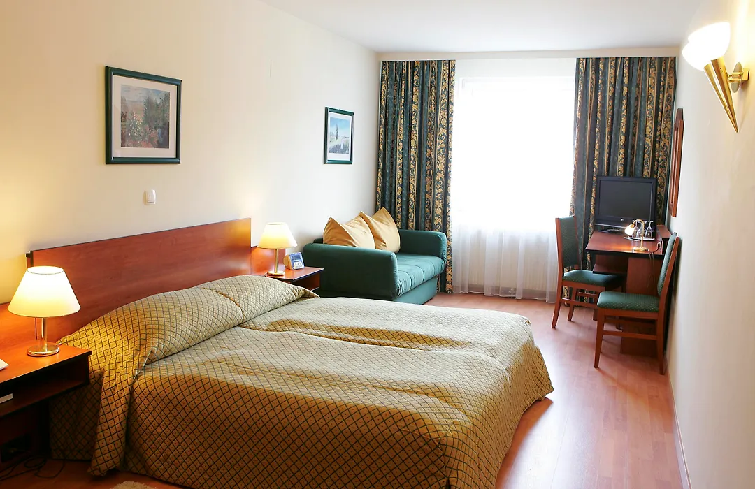 Caratart Hotel Bombolo Wien-1