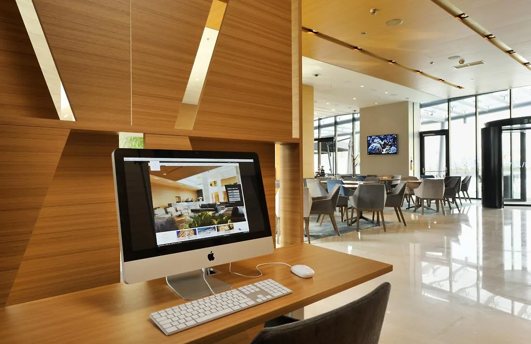 Radisson Blu Plaza Hotel Ljubljana-1