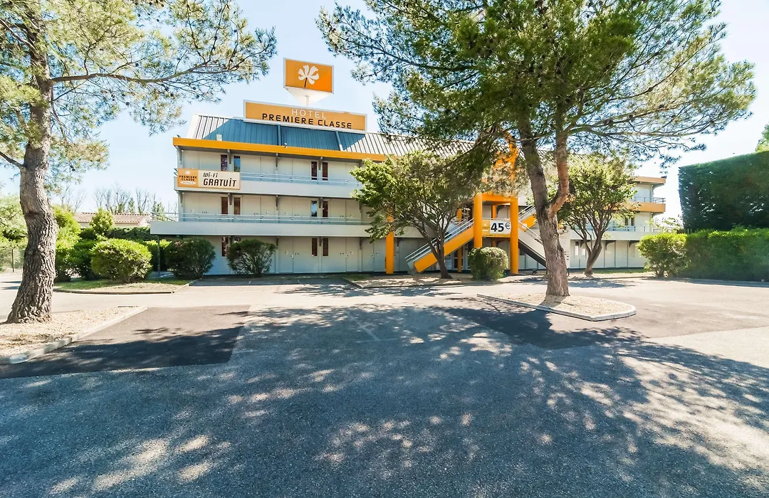 Hôtel Première Classe Orange-1