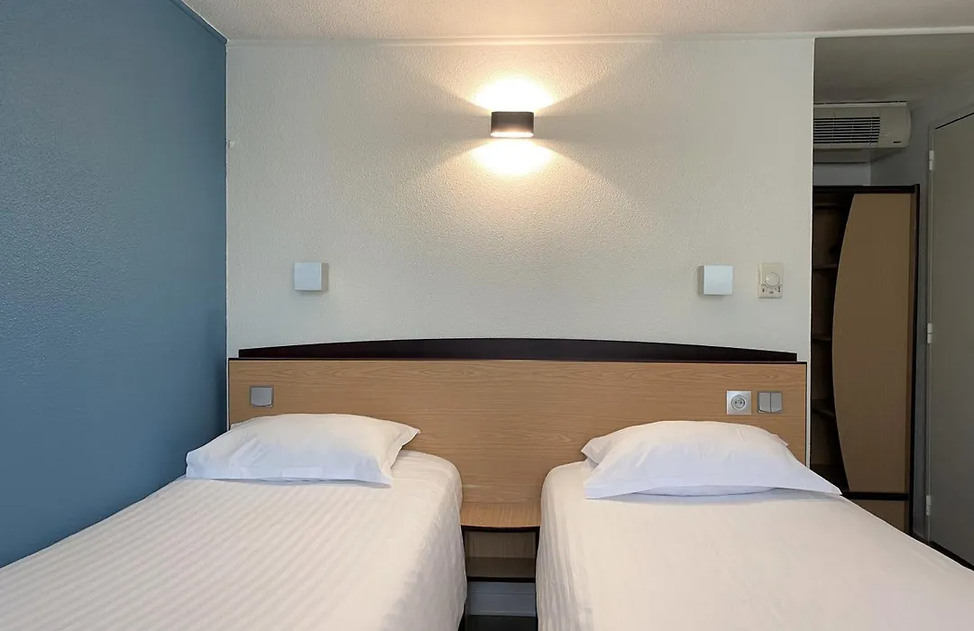Kyriad Direct Roanne-1