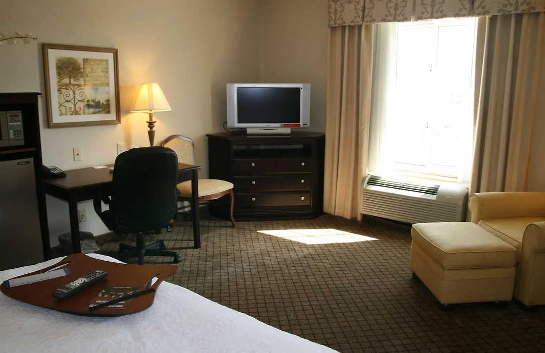 Hampton Inn & Suites Galveston-1