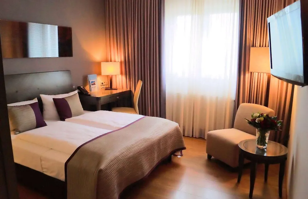 Wyndham Duisburger Hof-1
