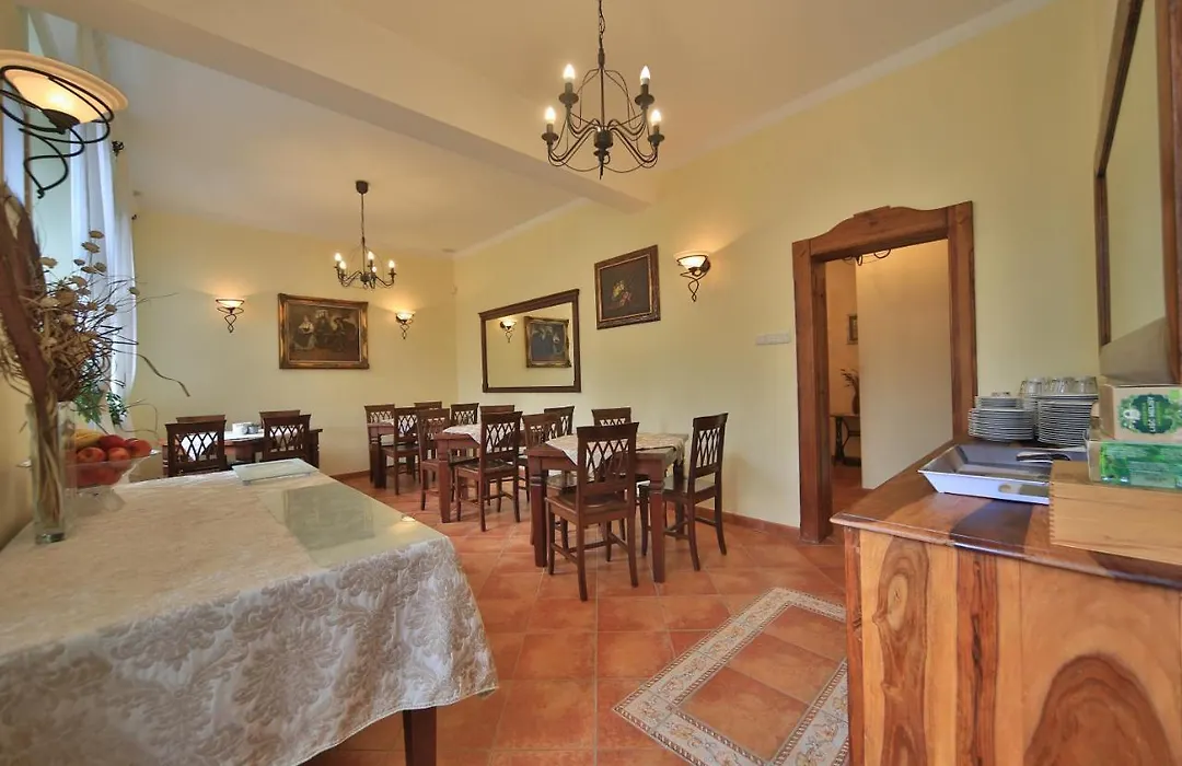 Villa Alexandra-1