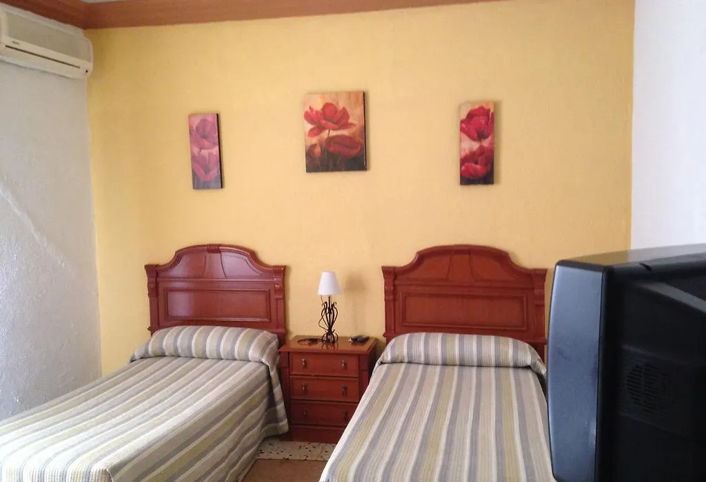 Hostal De Las Heras-1