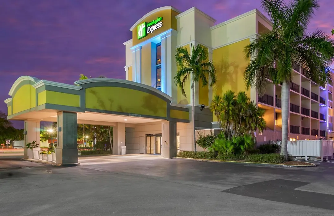 Holiday Inn Express Cape Coral-Fort Myers Area By Ihg-1
