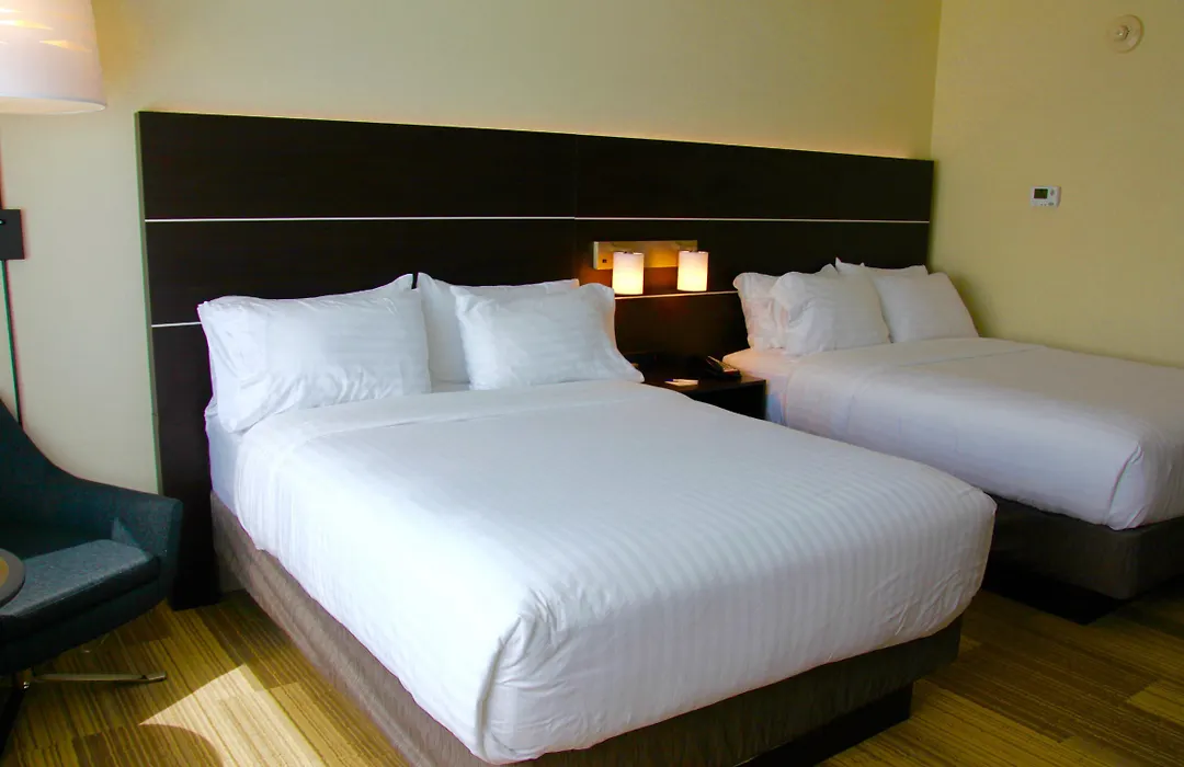 Holiday Inn Express & Suites Oswego By Ihg-1