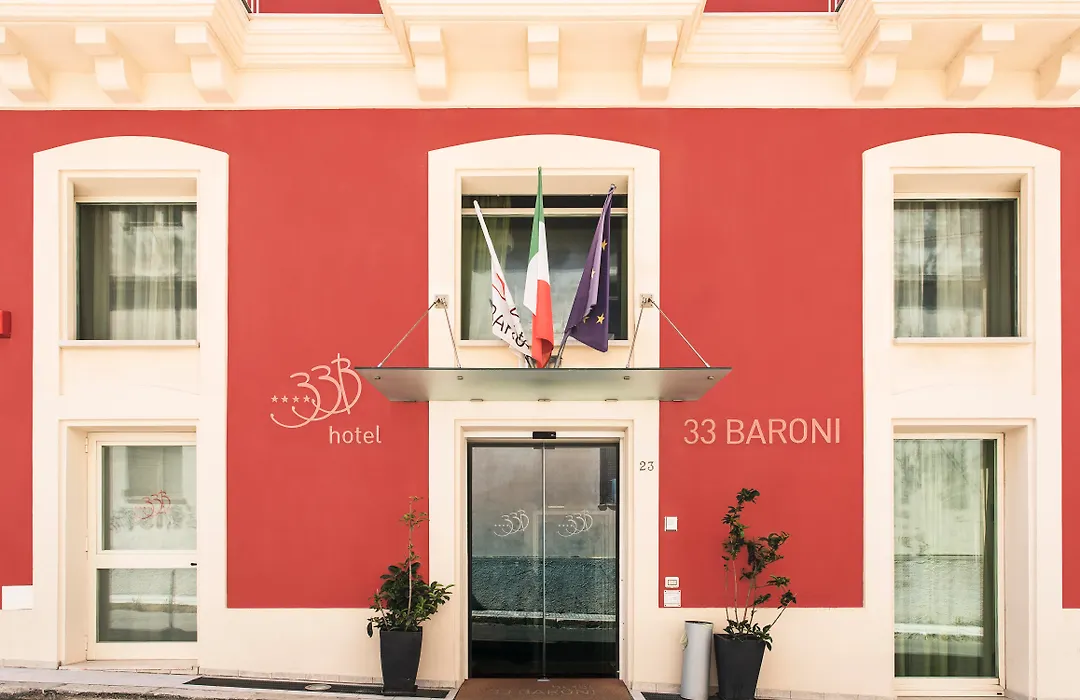 Hotel 33 Baroni-1