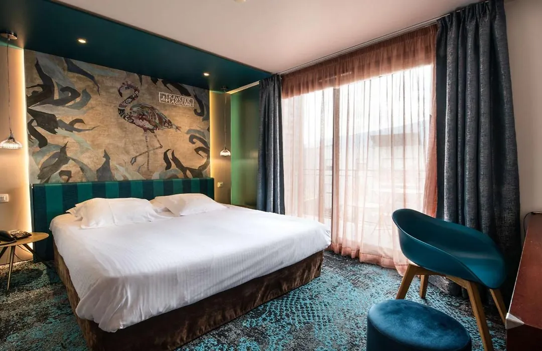 Best Western Aquakub-1