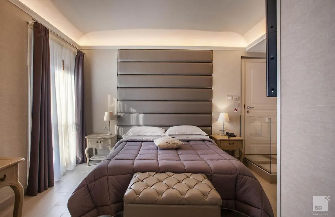 Hotel Cavour-1