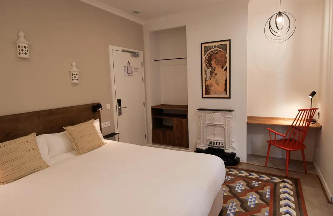 Valola Boutique Rooms-1
