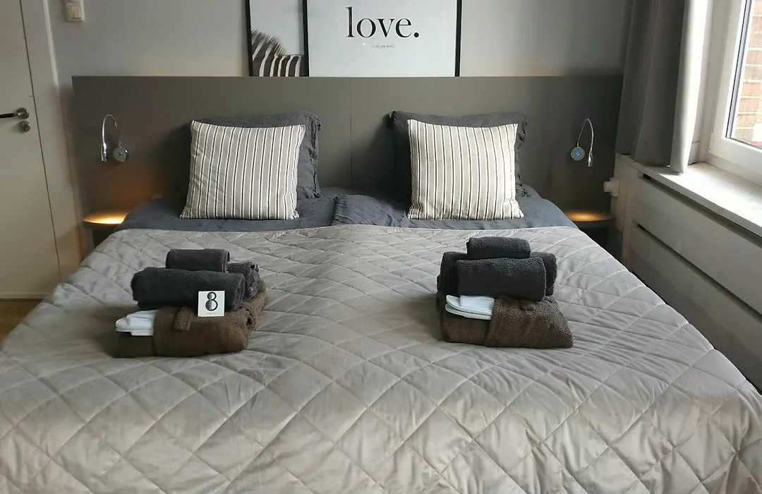 Bed & Coffee Inn D'N Acht-1