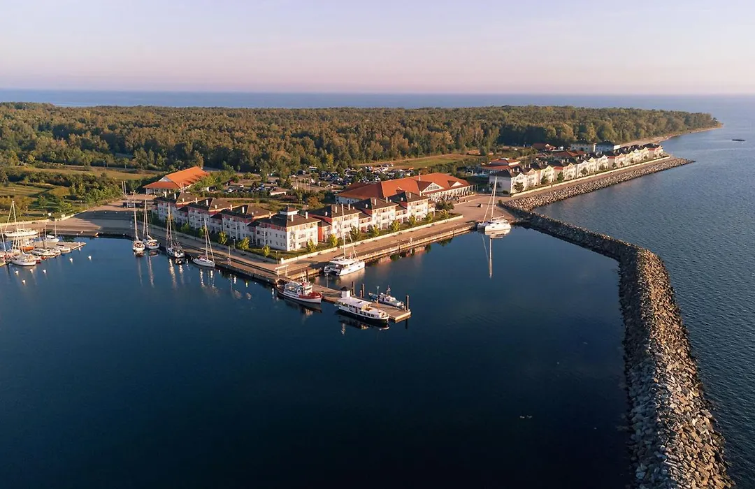 Dorfhotel Boltenhagen-1