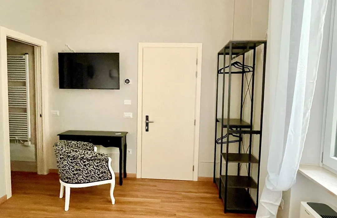 Domus 44 Rooms-1