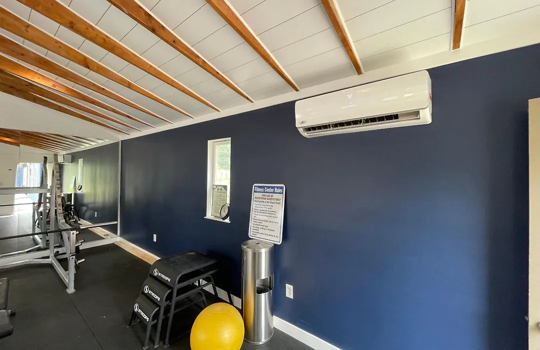 Lake Bluff Inn And Suites-1