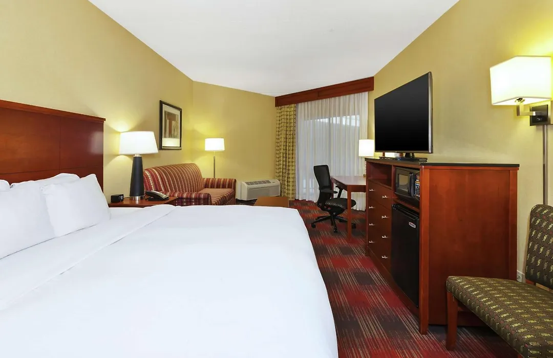 Doubletree By Hilton Holland-1