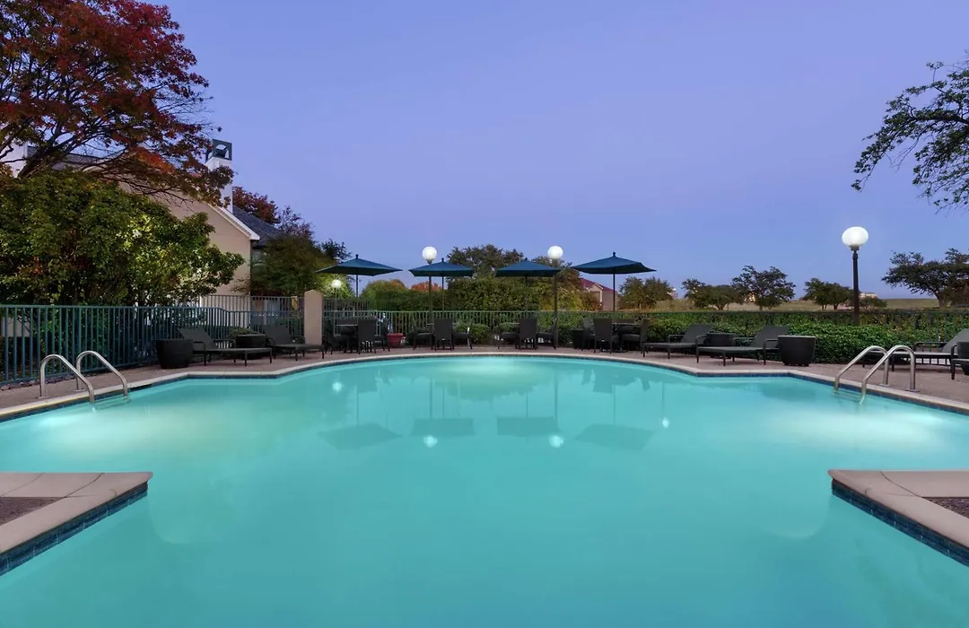 Addison Suites-1