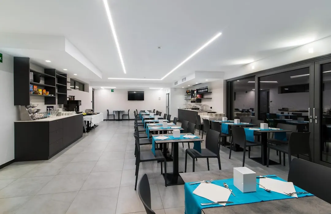 Hotel Domaso-1
