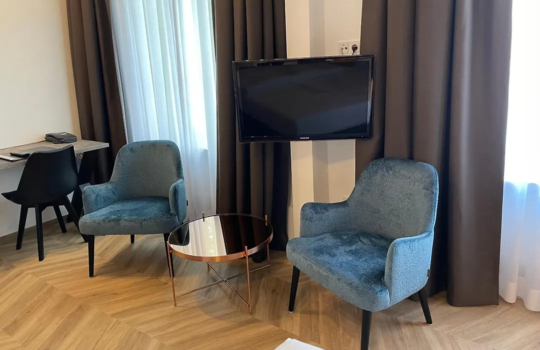 Dom Hotel-1