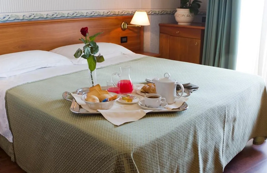 Hotel Palace-1