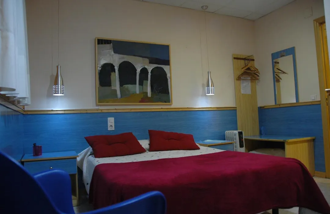 Hostal El Cartero-1