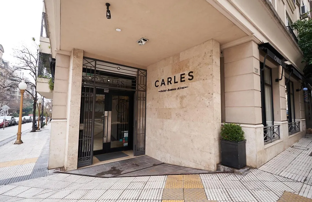 Carles Hotel-1
