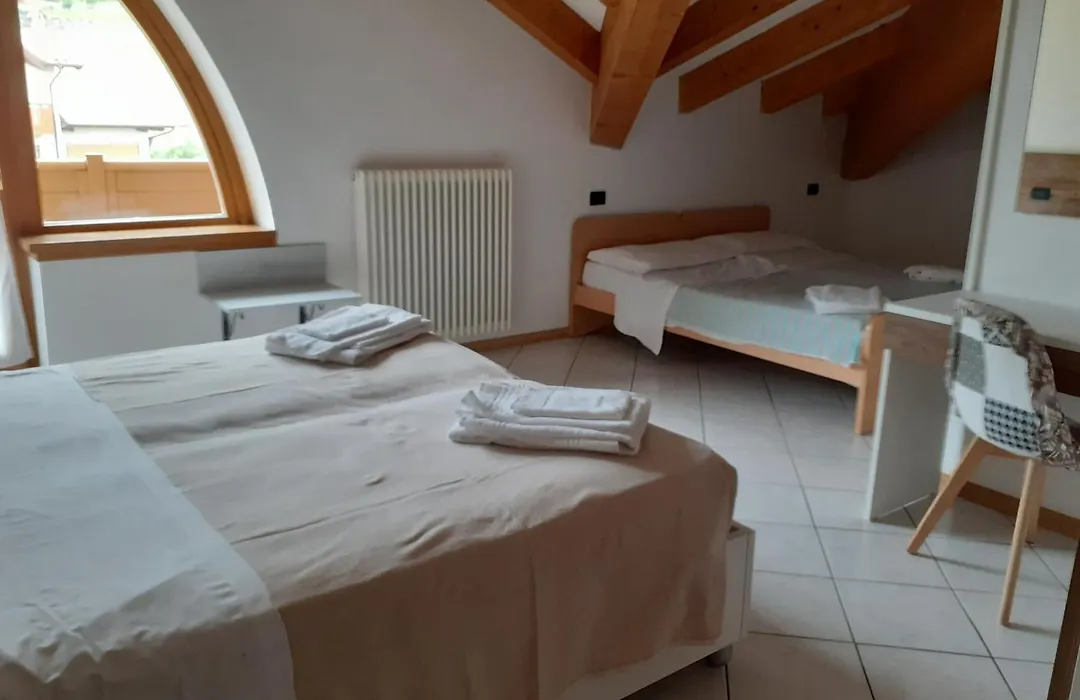Hotel Aurora-1