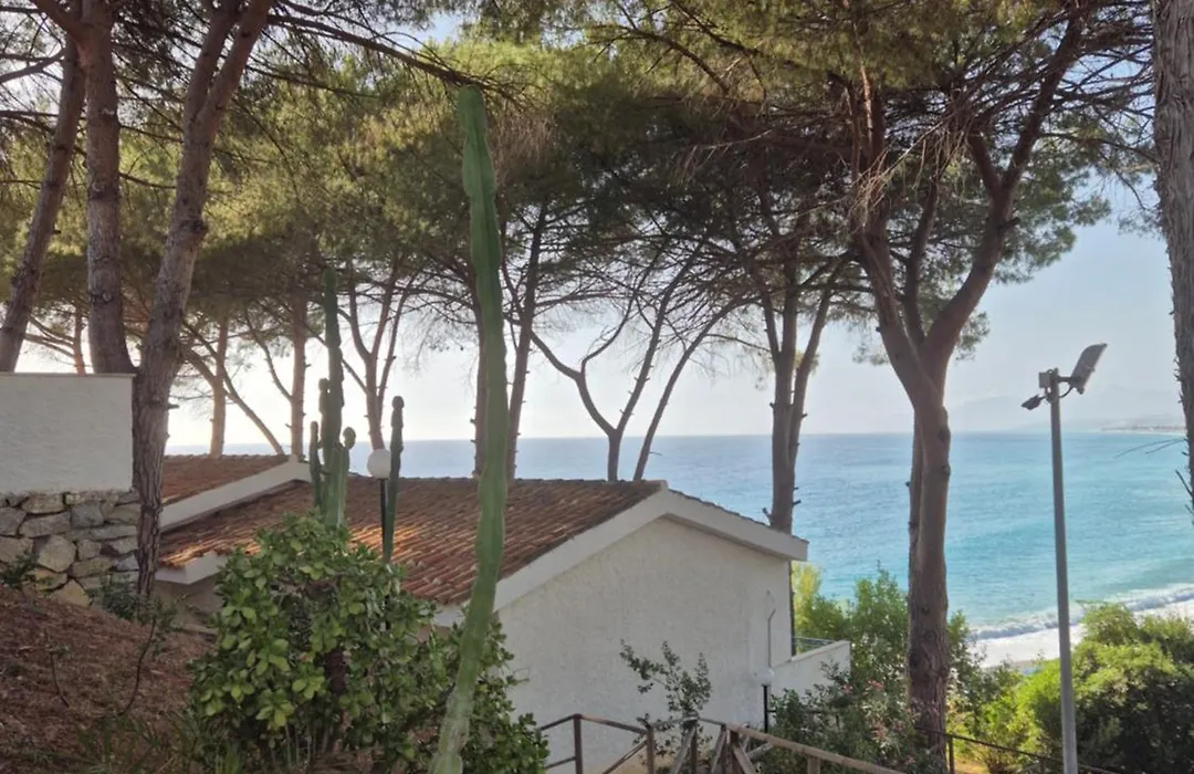 Hotel Guardacosta-1