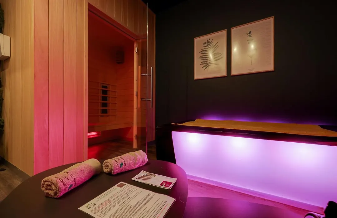 Hôtel Spa Le Roc Au Chien-1