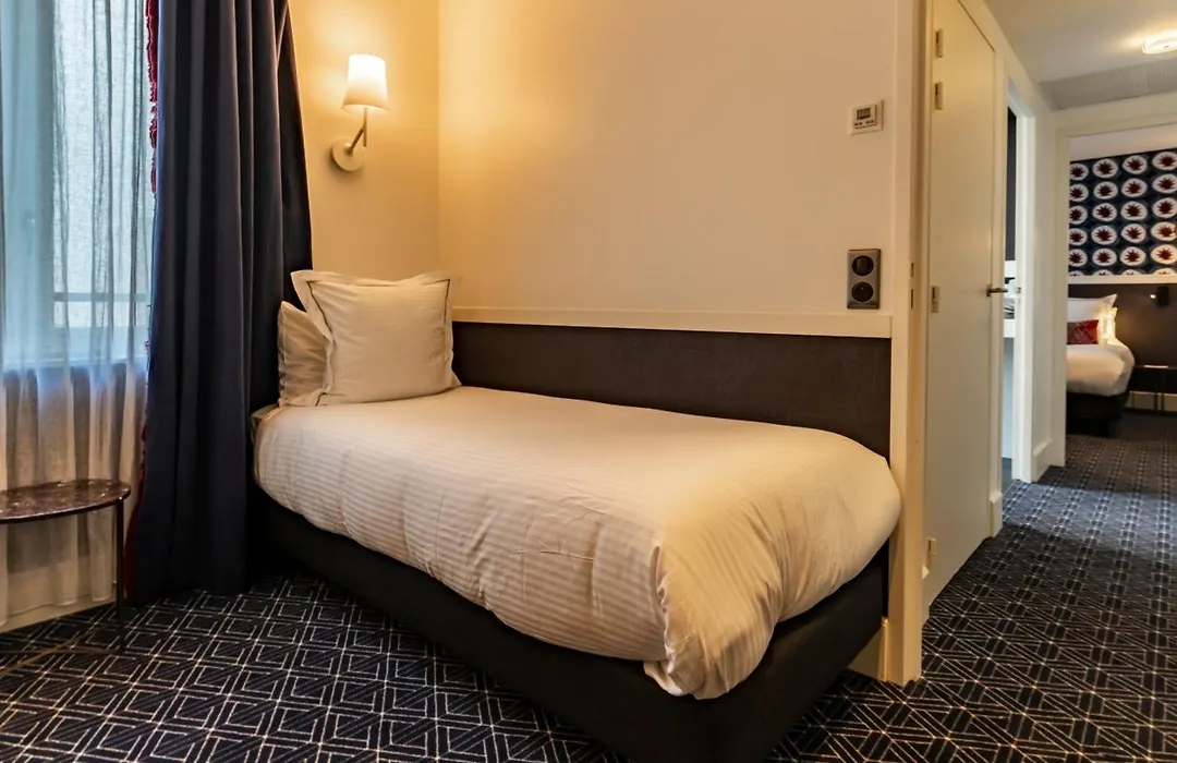 Continental Hotel-1