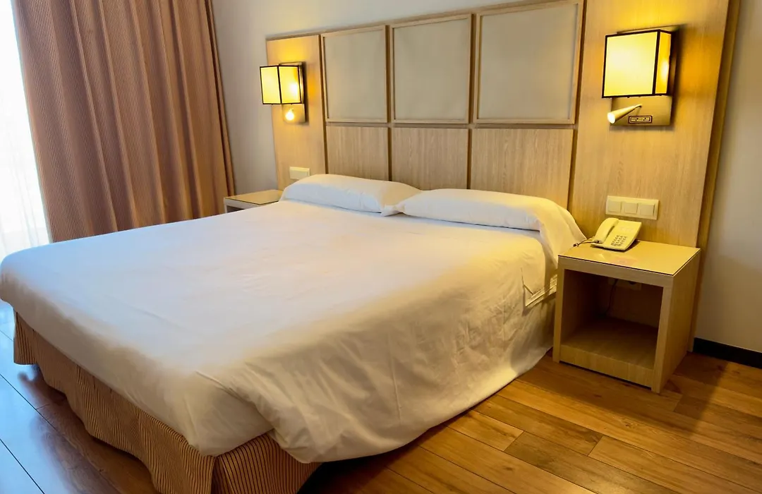 Hotel Isla de La Garena-1