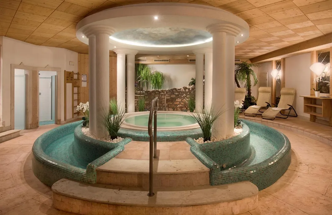 Hotel Villa Eden-1