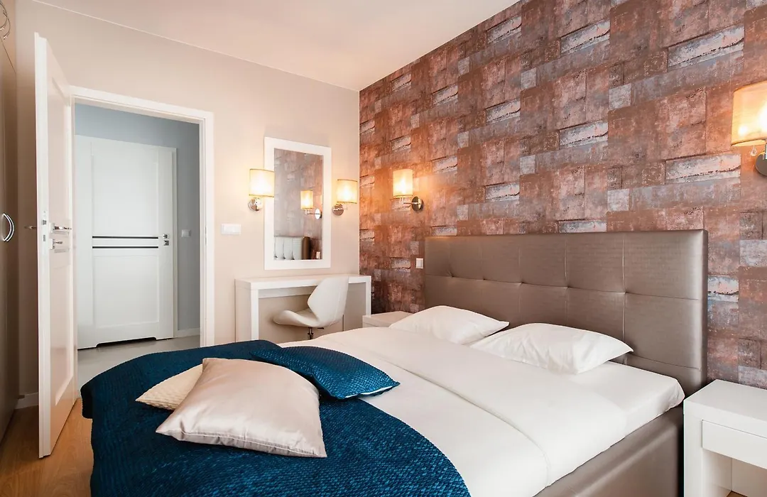 Exclusive Aparthotel-1