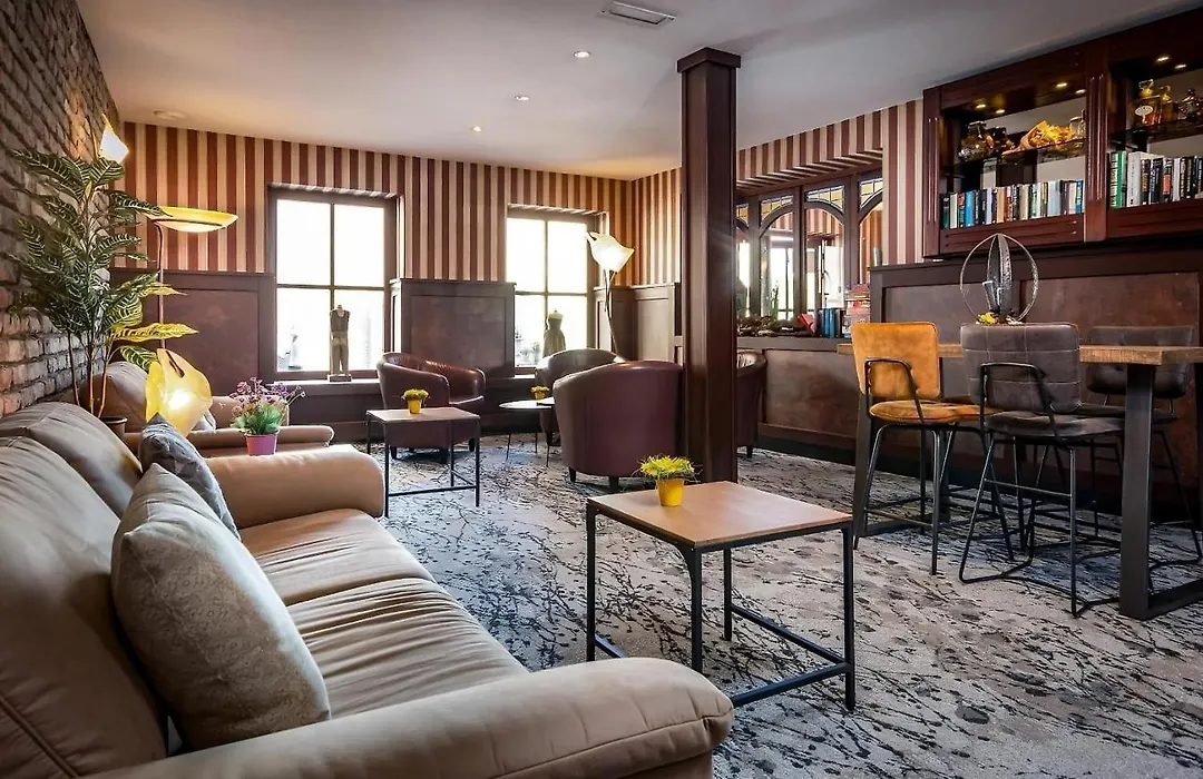 Hostellerie Valckenborgh - City centre&Parking-1