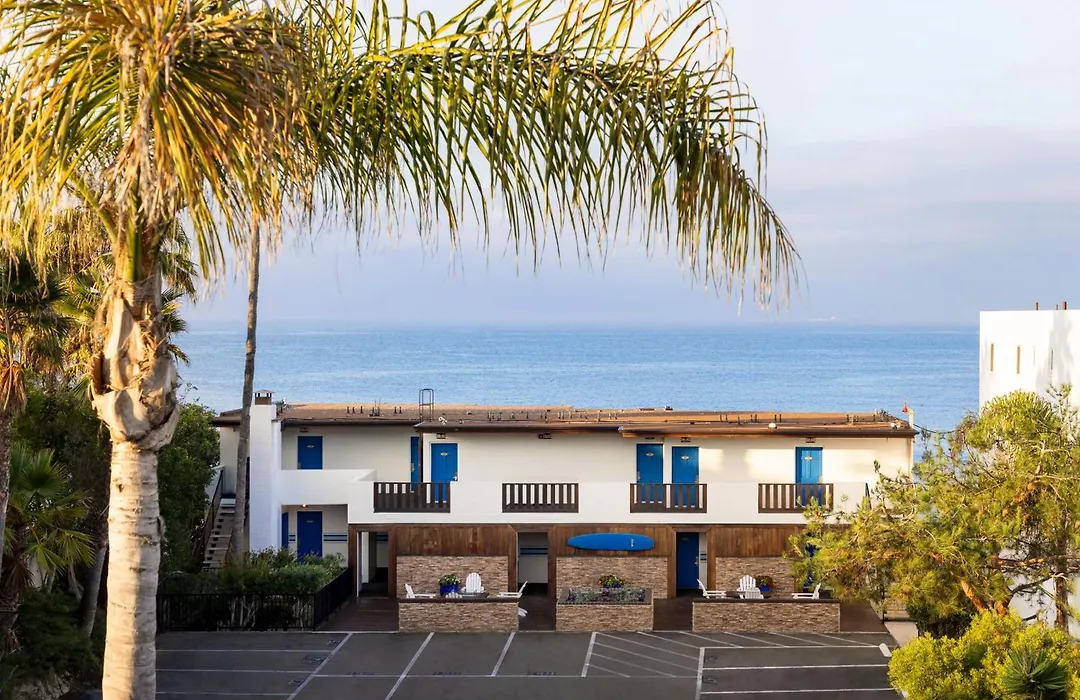 Pacific Edge Hotel-1